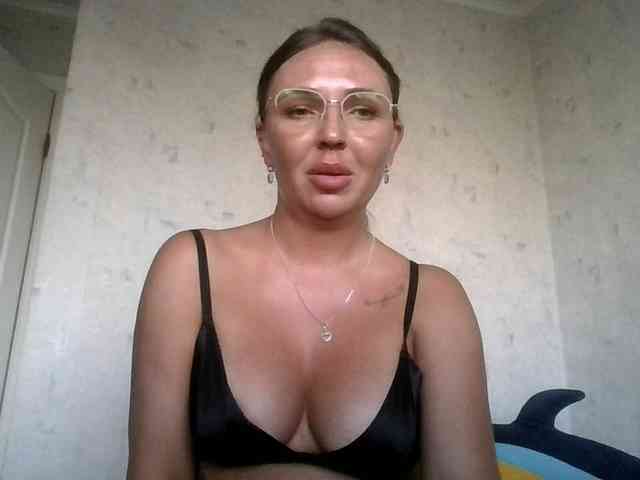 CuteAngelina webcam