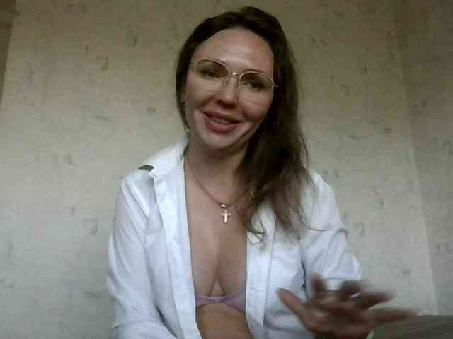 CuteAngelina webcam