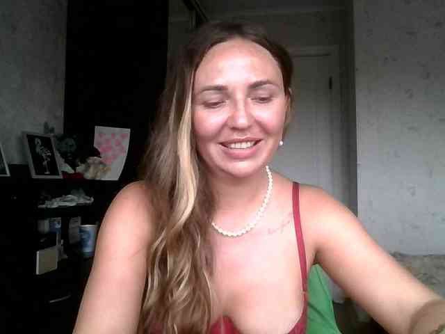 CuteAngelina webcam