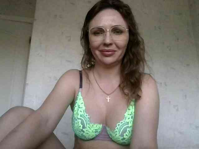 CuteAngelina webcam