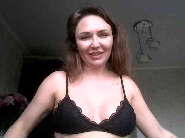 CuteAngelina webcam