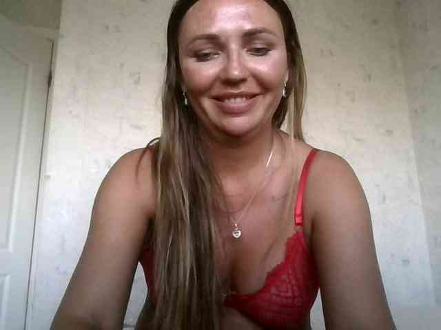 CuteAngelina webcam