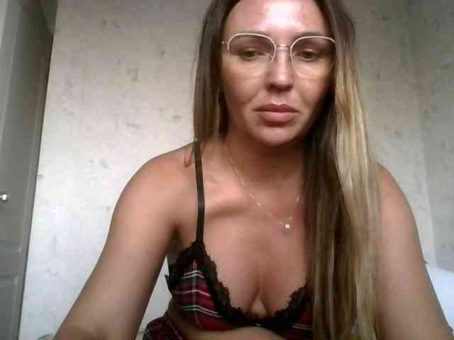 CuteFngelina CuteFngelina