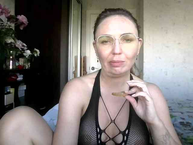 CuteAngelina webcam