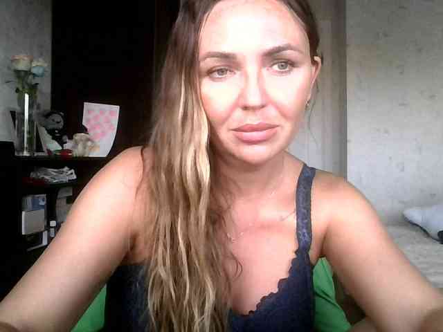 CuteAngelina webcam