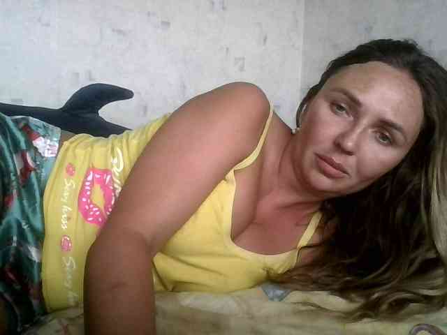 CuteAngelina webcam