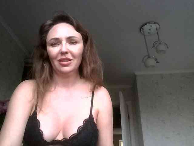 CuteAngelina webcam