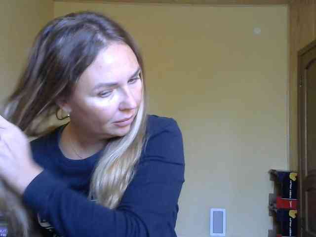 CuteAngelina webcam