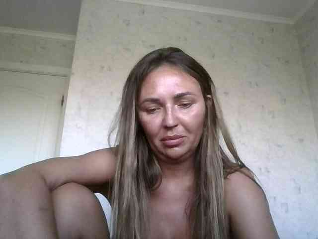 CuteAngelina webcam