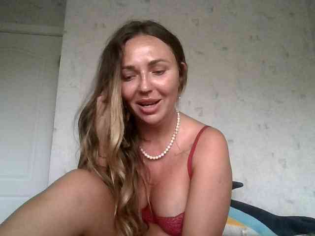 CuteAngelina webcam