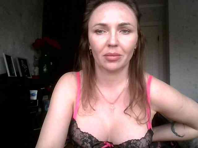 CuteAngelina webcam