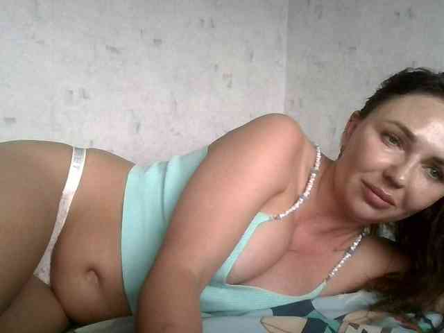 CuteAngelina webcam