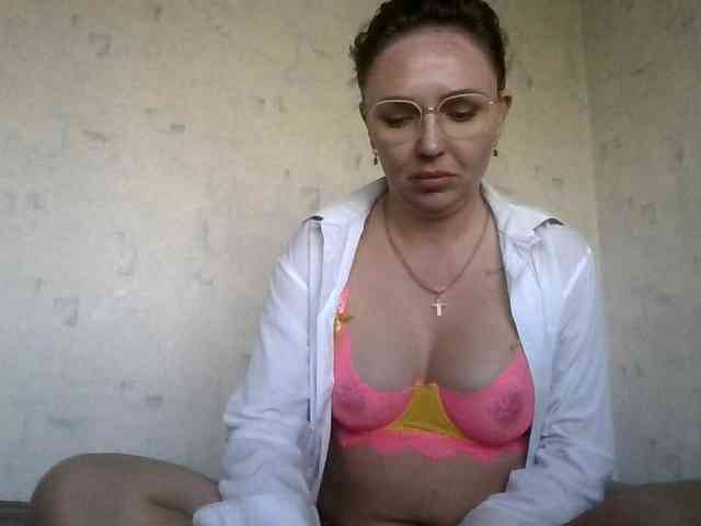 CuteAngelina webcam