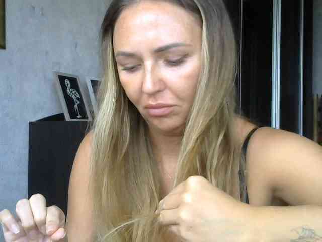 CuteFngelina CuteFngelina