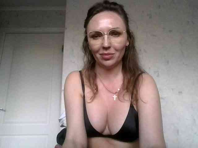 CuteAngelina webcam