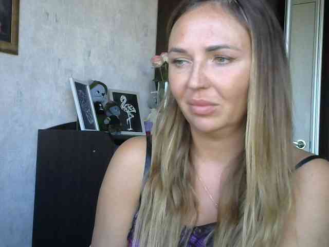 CuteAngelina webcam
