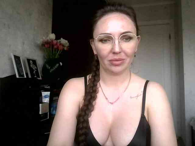 CuteAngelina webcam