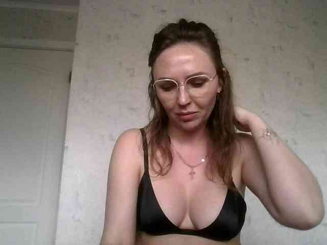 CuteAngelina webcam