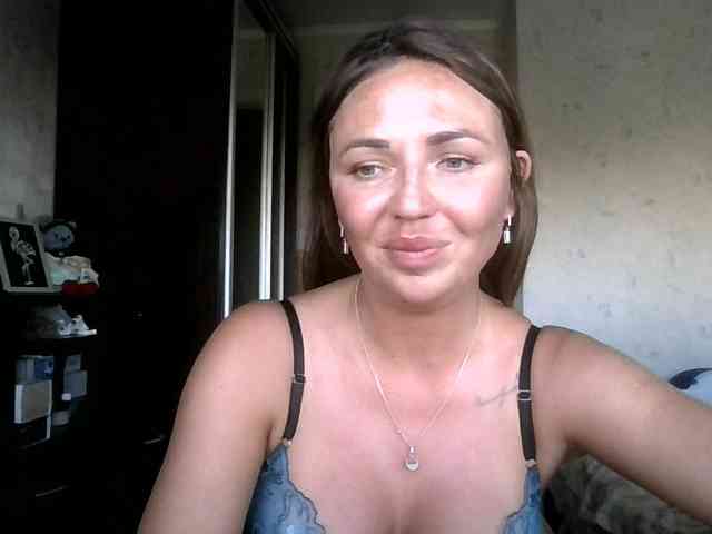 CuteAngelina webcam