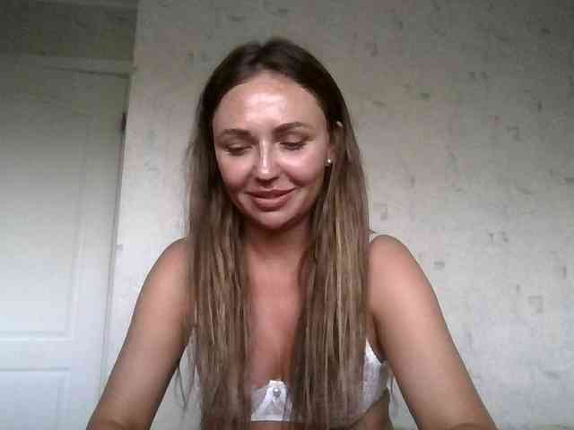 CuteAngelina webcam