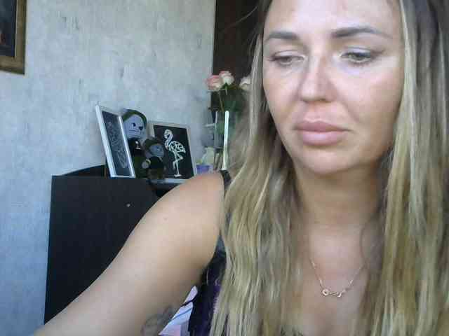 CuteAngelina webcam