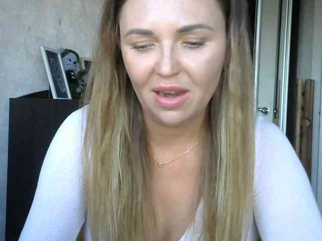 CuteAngelina webcam
