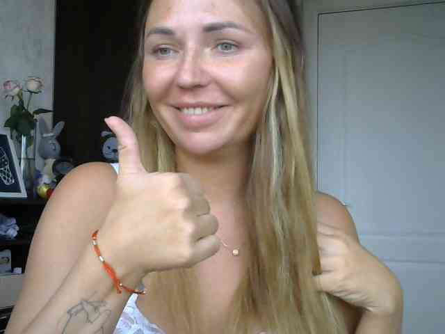 CuteFngelina CuteFngelina