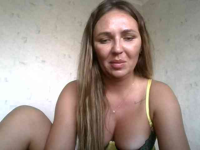 CuteAngelina webcam