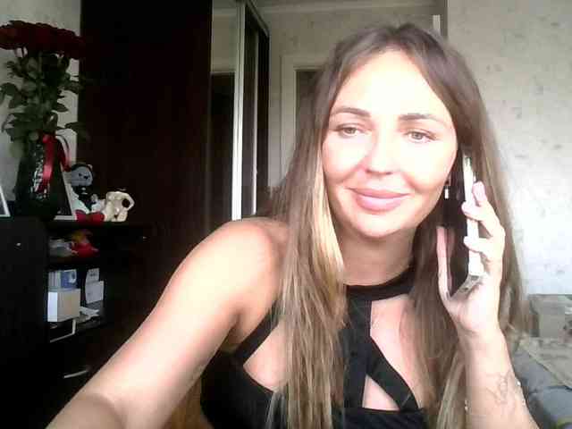 CuteFngelina CuteFngelina