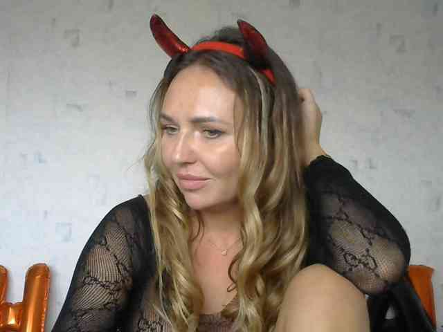 CuteFngelina CuteFngelina