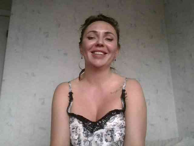 CuteAngelina webcam