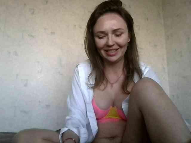 CuteAngelina webcam