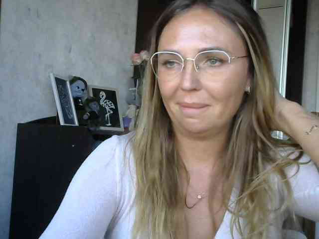 CuteFngelina