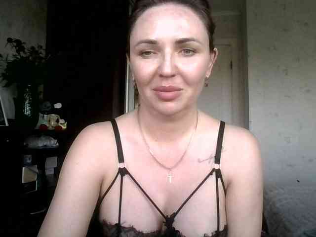 CuteAngelina webcam