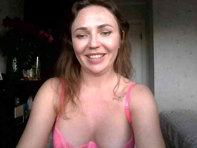 CuteAngelina webcam
