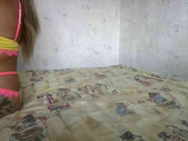 CuteFngelina Live Webcam on BongaCams