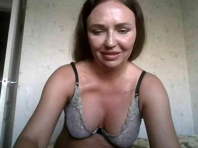 CuteAngelina webcam