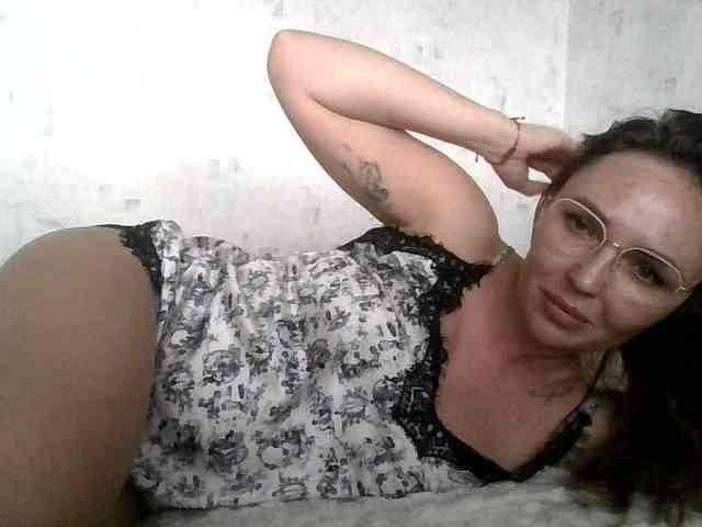 CuteAngelina webcam