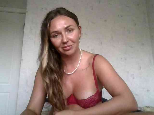 CuteAngelina webcam