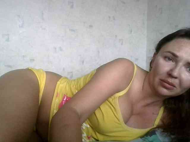 CuteAngelina webcam
