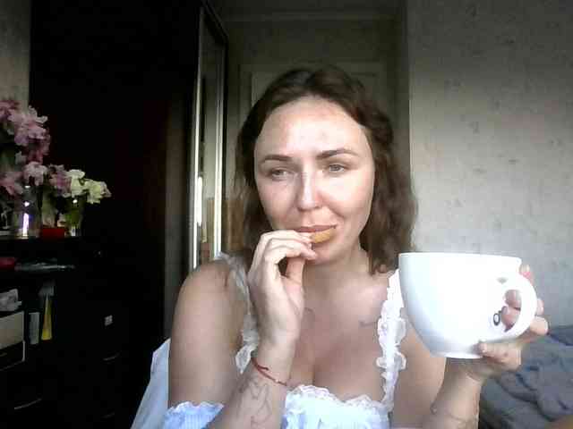 CuteAngelina webcam