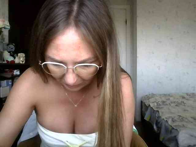 CuteAngelina webcam