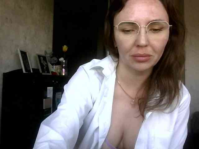 CuteAngelina webcam