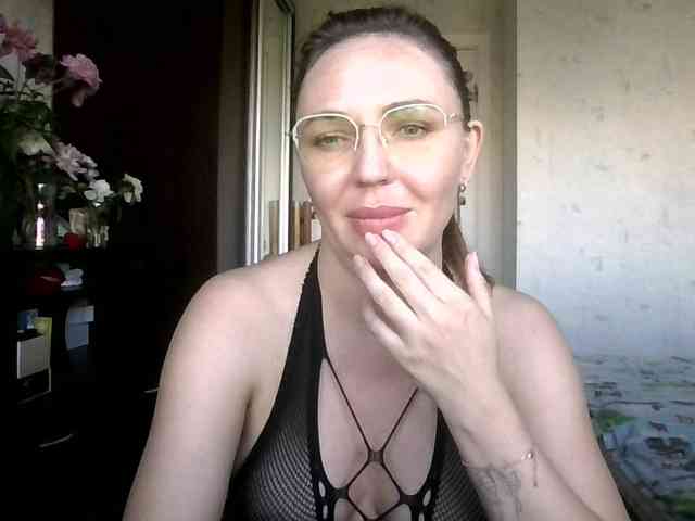 CuteAngelina webcam