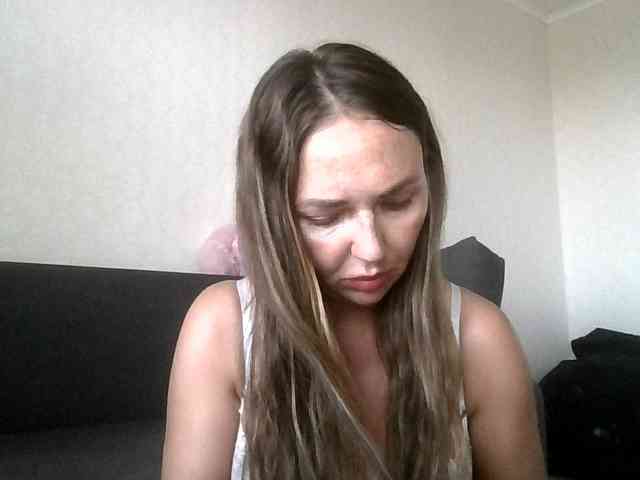 CuteAngelina webcam