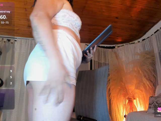marcela47 live cam on BongaCams