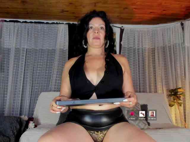 marcela47 webcam
