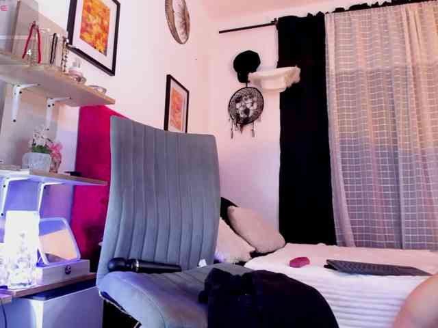 marcela47 webcam