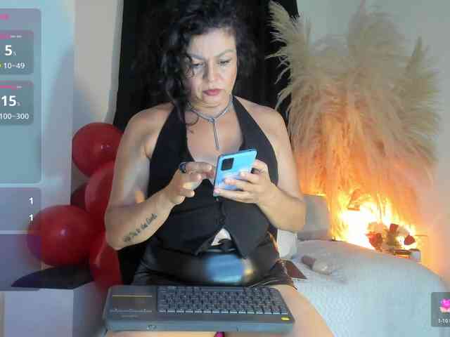 marcela47 webcam