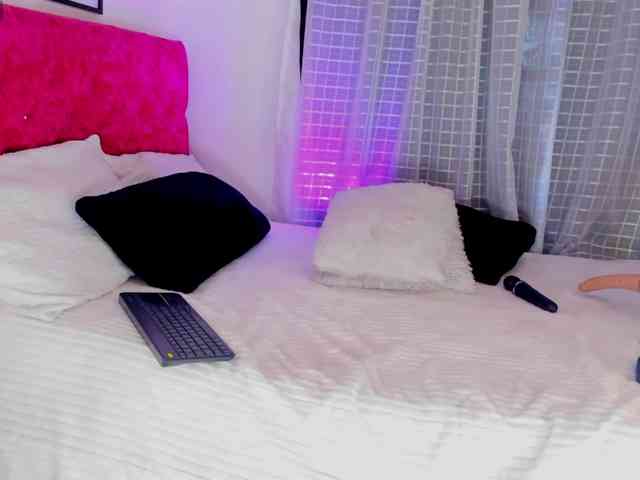 marcela47 webcam